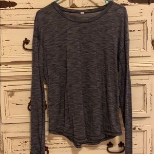 Lululemon long sleeve shirt